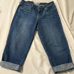Vintage Levi’s Capri Jeans . Size Is A 10 . $20