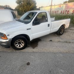 2001 Ford F-250 - Parts Only #JB4