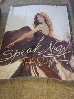 From Original Concert Tour " TAYLOR SWIFT" fringed blanket