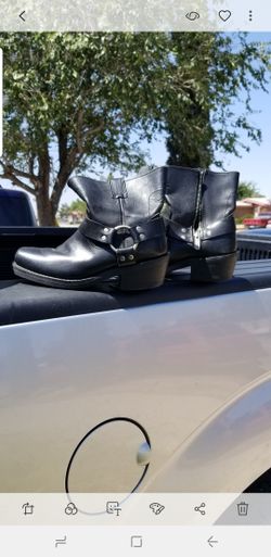 HARLEY'S DAVIDSON WOMEN BOOTS SIZE 8.5 LIKE NEW