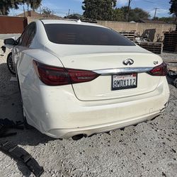Infiniti Q50 2019 – Partes disponibles / Parting Out