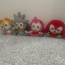 Knuckles, Amy, Silver, & Tails Plushies 