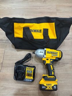DeWalt 20V XR Brushless Impact Wrench Kit 1/2 high torque