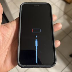 iPhone XR PAYED OFF UNLOCKED 