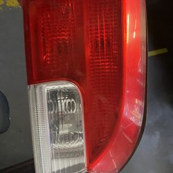  gmc terrain left inner liftgate tail lamp Used
