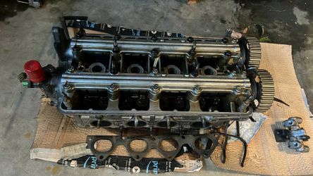 Honda OEM 1992 B17A1 Cylinder Head PR3 B16 Casting P61 Camshafts