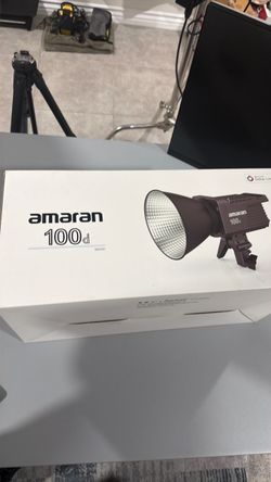 Aputure Amaran 100D LED Video Light
