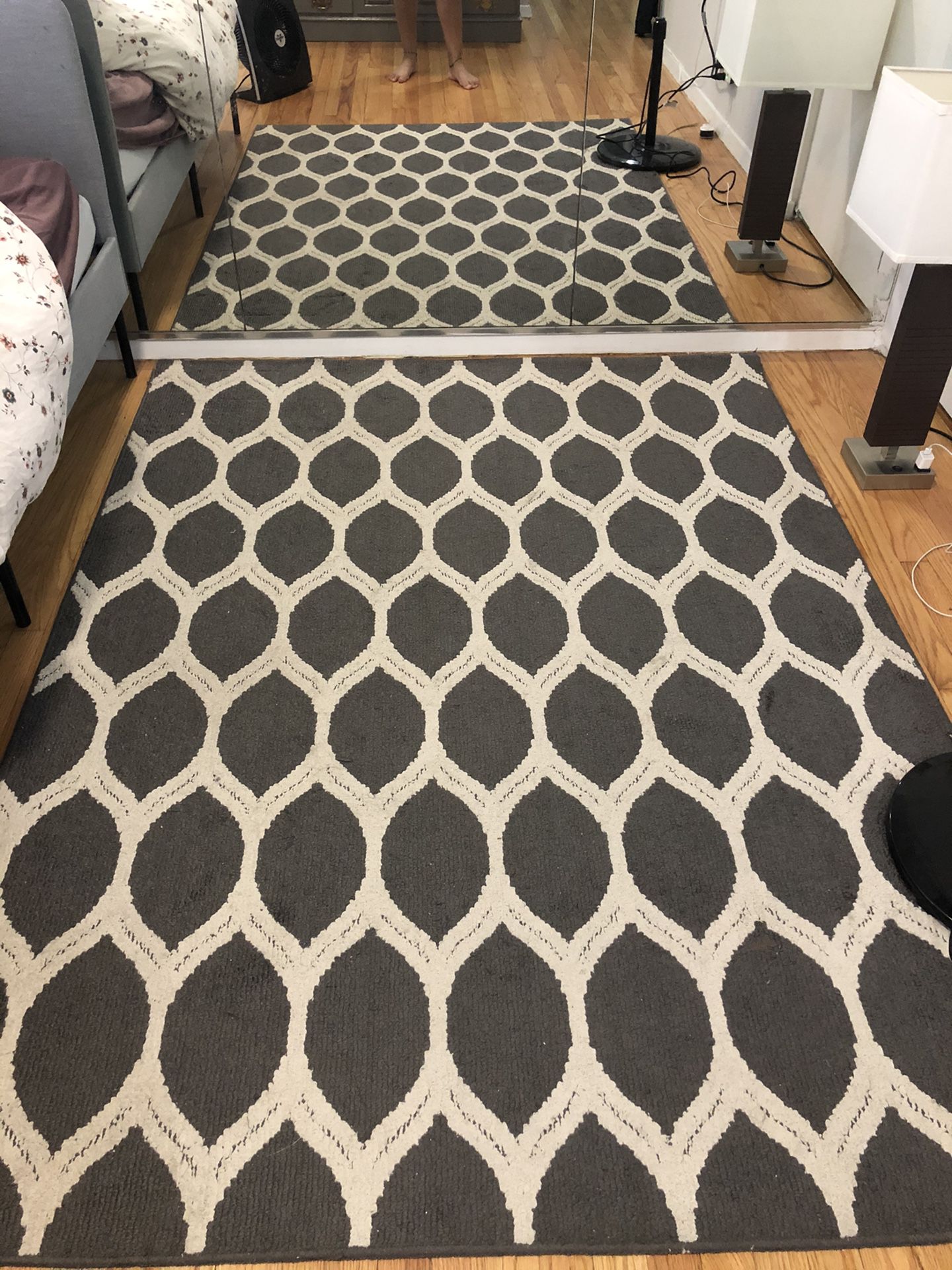 Grey patterned rug
