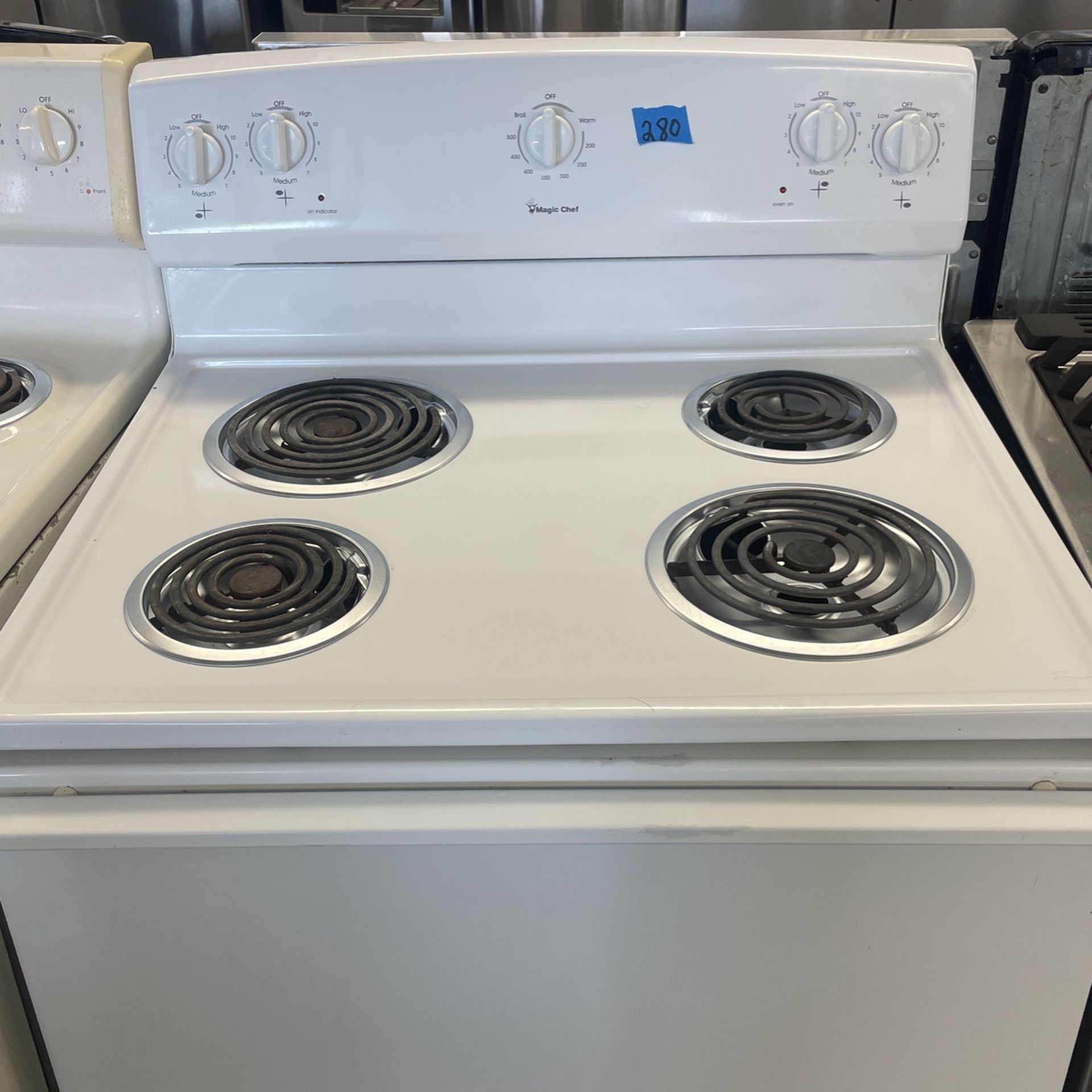 Landord Special Electric Stove