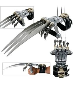 Skull & Bones Gauntlet Style Hand Claw (Limited Edition ) Sealed