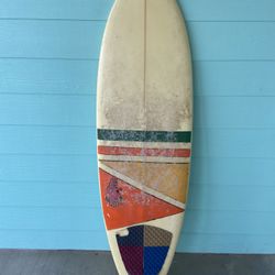  5’6 Surfboard