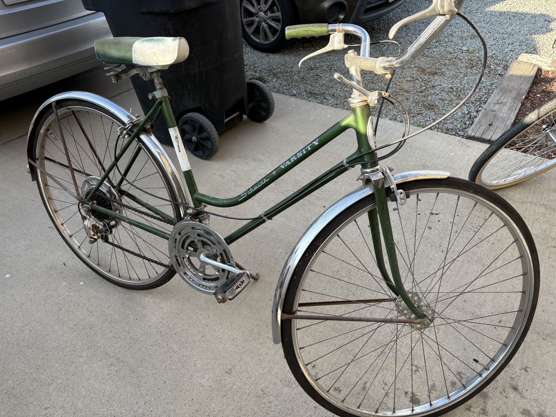 Schwinn Varsity Bicycle - joarbit.com Schwinn Varsity Bicycle - joarbit.com