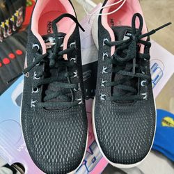 Women sketchers memory foam 💕