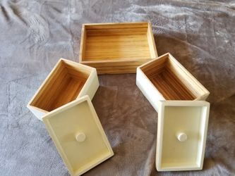 Wood boxes with tray