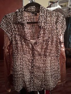 Women top sz M new