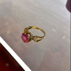 14k Gold Ring 