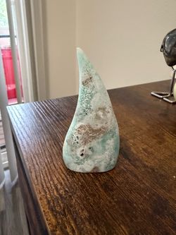 Caribbean Calcite Teardrop