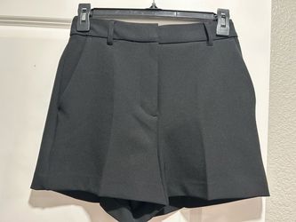 Black High-Waist Tailored Express Shorts Size 0 - never worn**