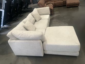 Dayna 4pc modular sectional