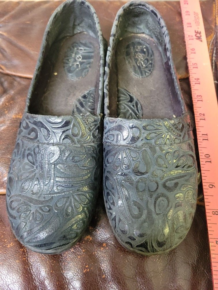 B.O.C. Leather flats - 8.5m women's
