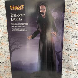 Spirit Halloween Demonic Dahlia Animatronic OOP 