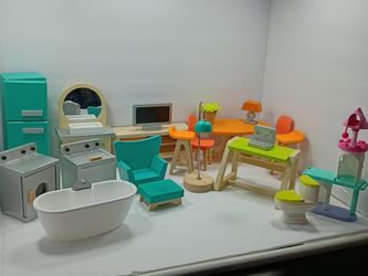 Wooden Dollhouse Furniture Set Multi-Room
