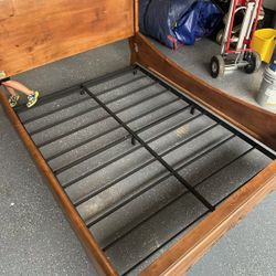 Queen Wood Bed Frame 