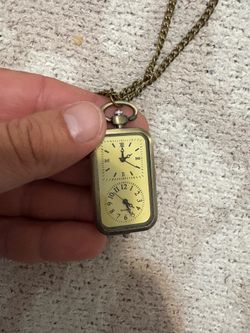 Vintage Style Pocket Watch Necklace – New