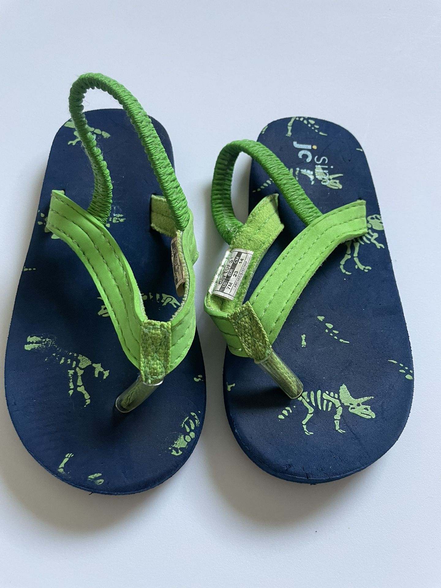 Free Boys Size 7 Flip Flop Sandals