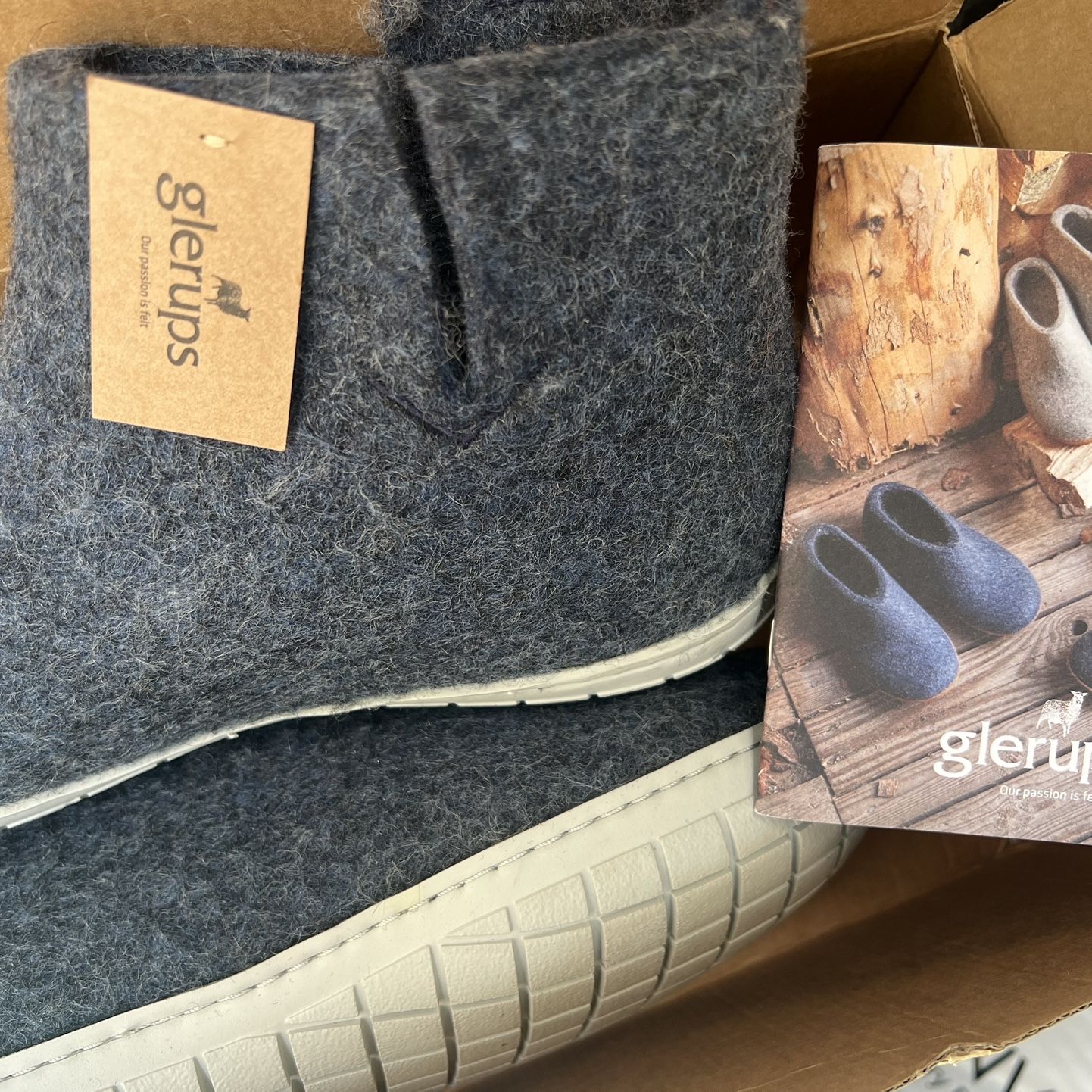 Brand New Glerups Wool Rubber Base boots - unisex Size 8.5