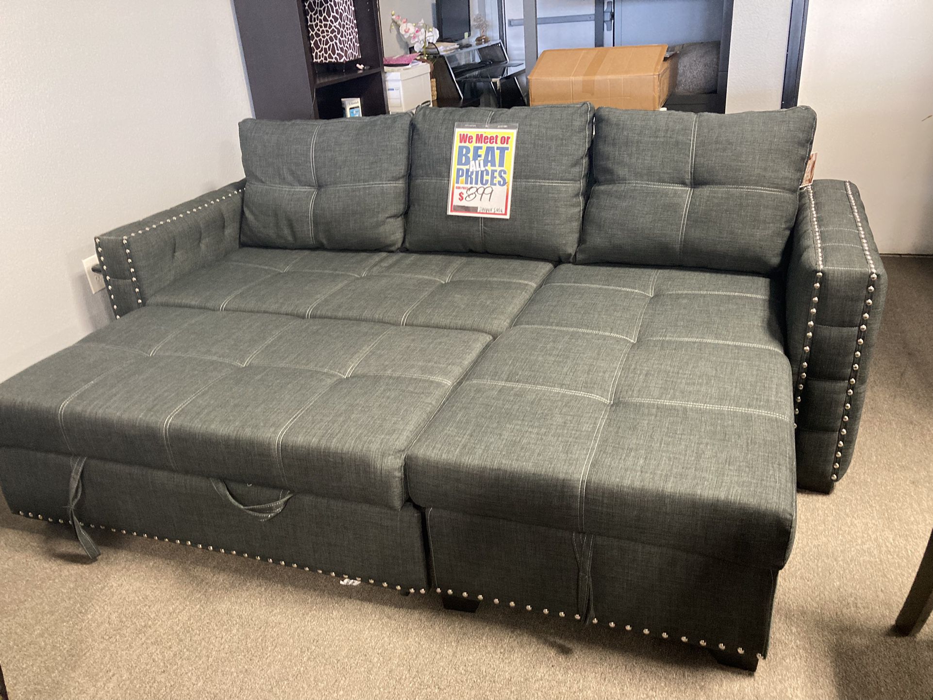Grey Sleeper Sofa ⭐️☑️ $799