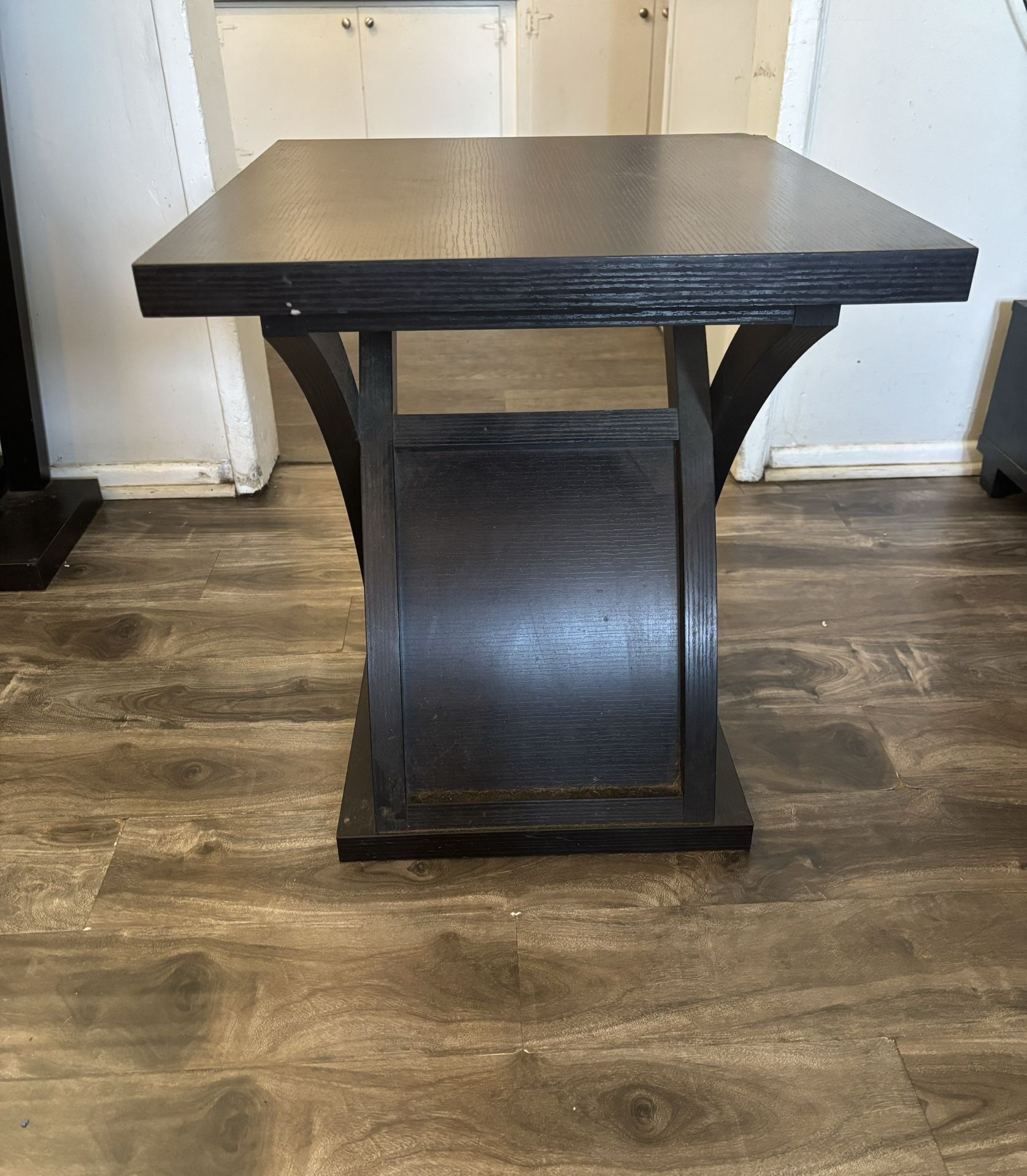 End table