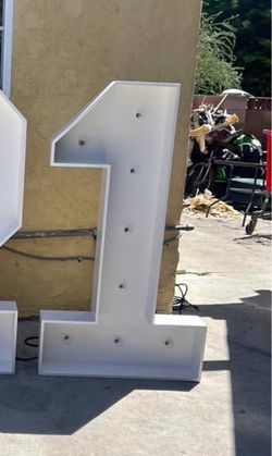 Marquee Wooden Light Up Marquee Numbers