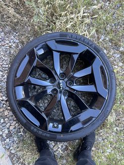 Tire 🛞 Kia