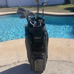 Golf Club Set Irons, Callaway and Taylormade woods