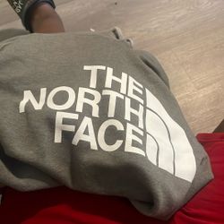 North face  Hoodie For 10$