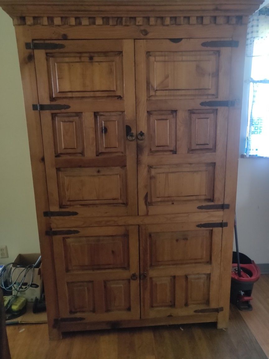 Solid Wood Hutch/ Make Offer