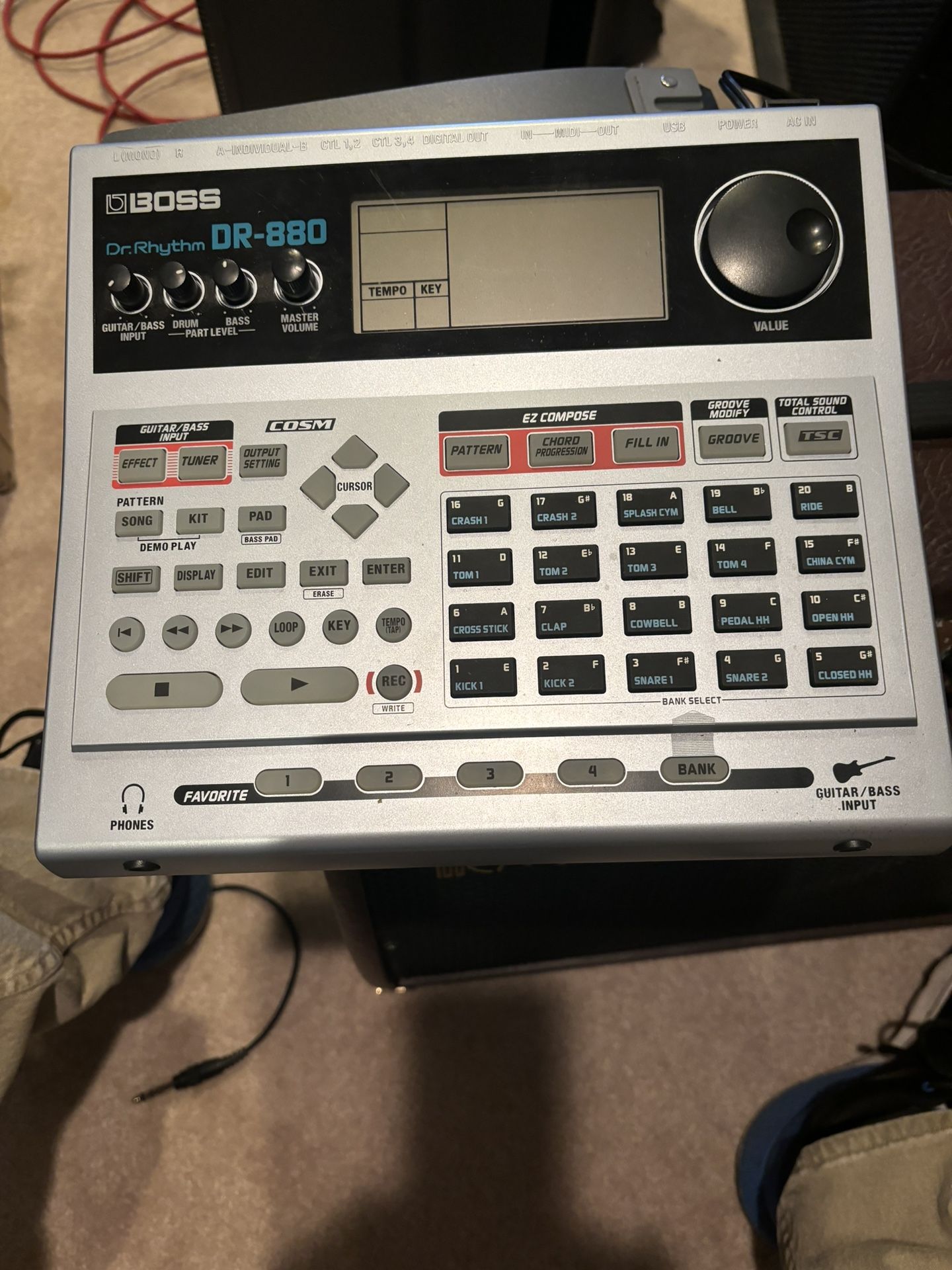 Boss DR 880 Effects Unit