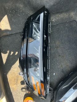 Honda accord  2023 and 2024 and 2025  left headlight