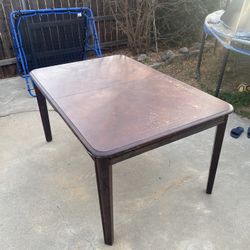 Brown Wood Table 5ft x 3ft4in