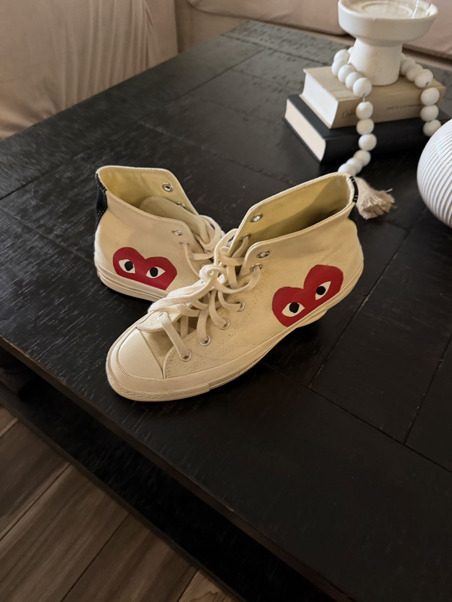 Comme des Garçons converse