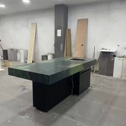 Customized Dinner Table Green Forest 