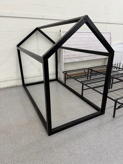 STORE CLOSING! LOFT BED $149