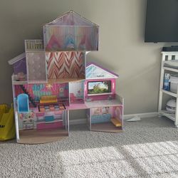 Kid Kraft Doll House