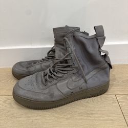 MEN'S NIKE SF AIR FORCE 1 QS PRM DUST SPECIAL FIELD SIZE 10 903270-001