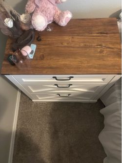 3 drawer nightstand