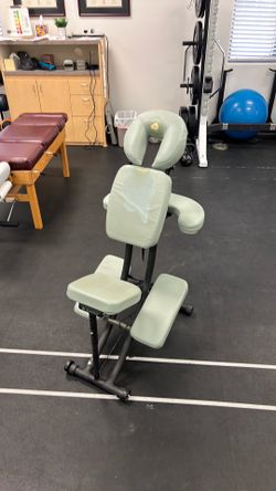 Oak works portal pro 3 massage chair.