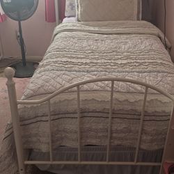 Twin Bed Frame 