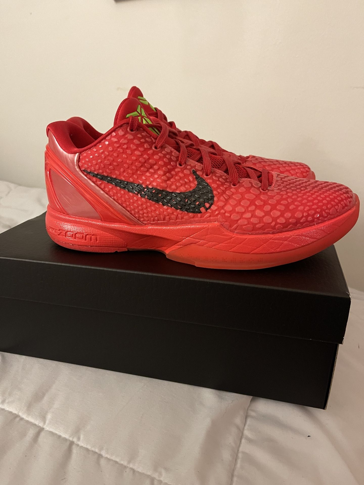 Nike Kobe 6 Reverse Grinch Sz10