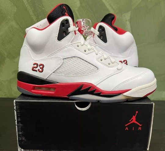 Jordan 5 Retro - FIRE RED BLACK TONGUE 2013